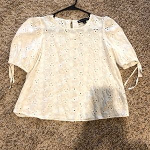 Jill Stuart White Floral Embroidery Top